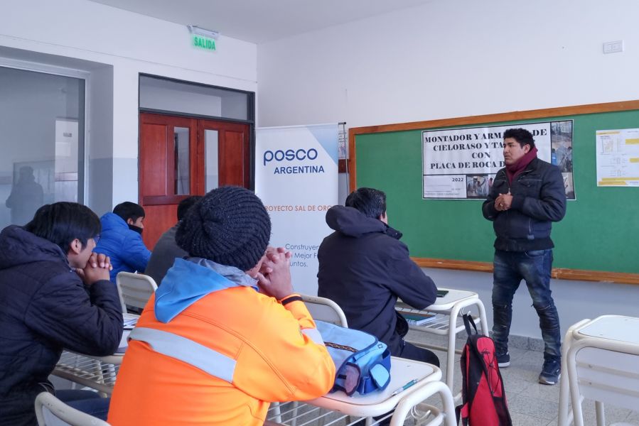 SAN ANTONIO DE LOS COBRES: POSCO FINANCIA UNA NUEVA FORMACIÓN PARA FORTALECER LA MANO DE OBRA LOCAL MINERA