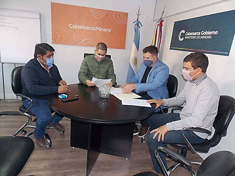 POSCO ARGENTINA DONARÁ MATERIALES PARA LA CONSTRUCCIÓN DE DOS PUESTOS CAMINEROS PARA EL PEÑÓN