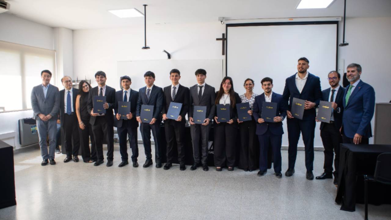 POSCO Argentina impulsa la excelencia académica con una nueva edición de becas para estudiantes de UCASAL 